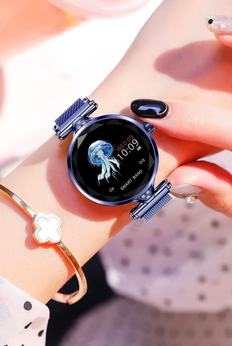 Women's Fashion Bluetooth Smartwatch